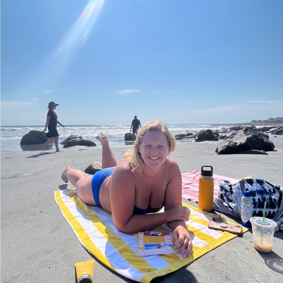 Meet your Posher, Hannah - Picture 5 of 7